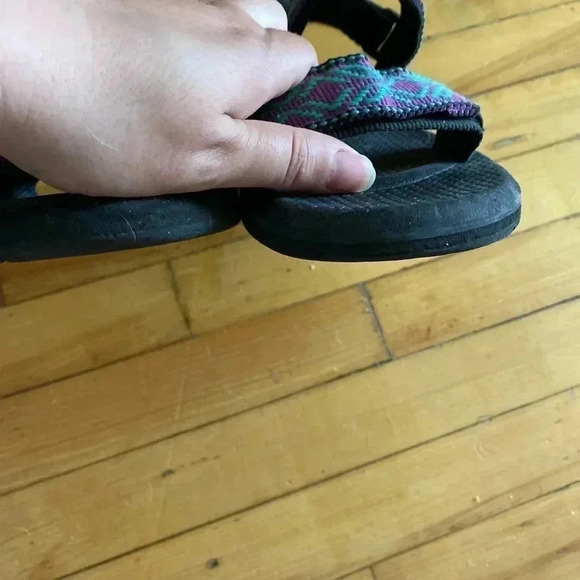 Reef  sandals - Picture 2 of 6